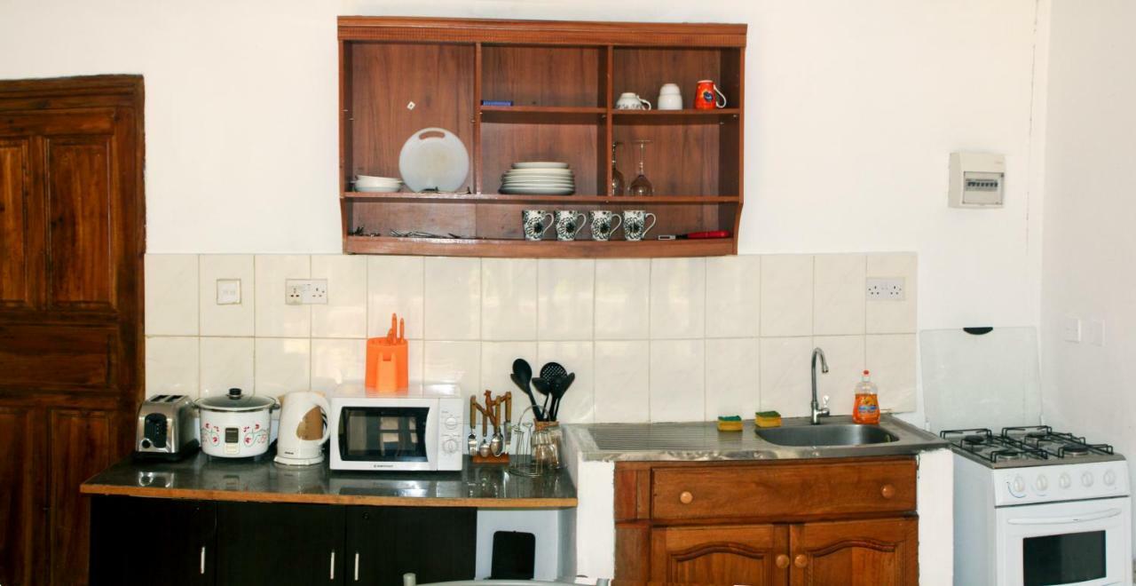 Vicky'S Holiday Apartment Beau Vallon  Exterior foto
